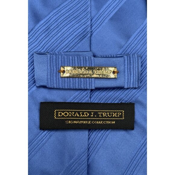 Donald Trump Men's Tie Blue 100% Silk 61" Signature Collection Luxury Striped - Picture 4 of 9